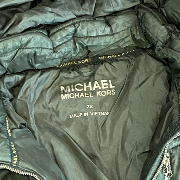 Michael Kors Michael Faux-Fur-Trim Hooded Mixed-Media Puffer Coat in Green XXL - Picture 4 of 15